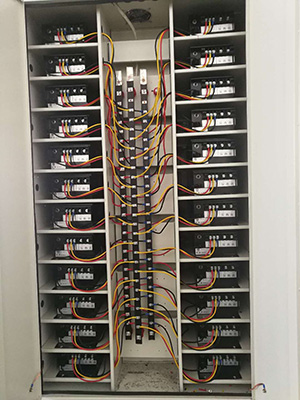 瓦楞機(jī)，輥筒電磁加熱